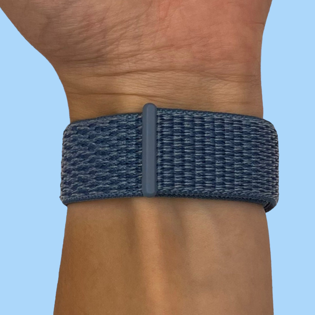 navy-blue-995547
